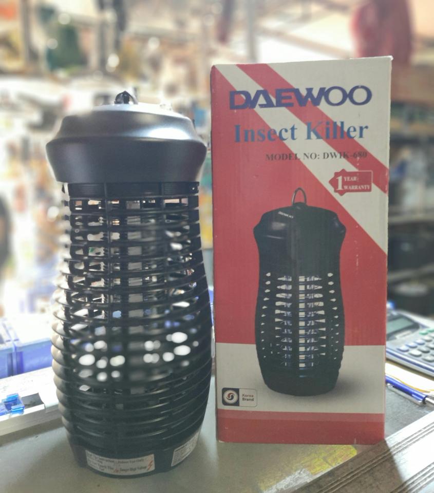 Đèn bắt muỗi Daewoo DWIK - 680-duoc-ban-tai-Cửa Hàng Thành Quang
