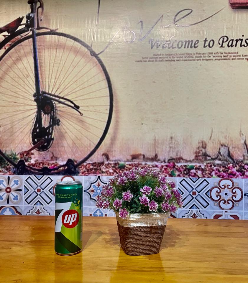 7up -duoc-ban-tai-MỘC QUÁN MỲ CAY