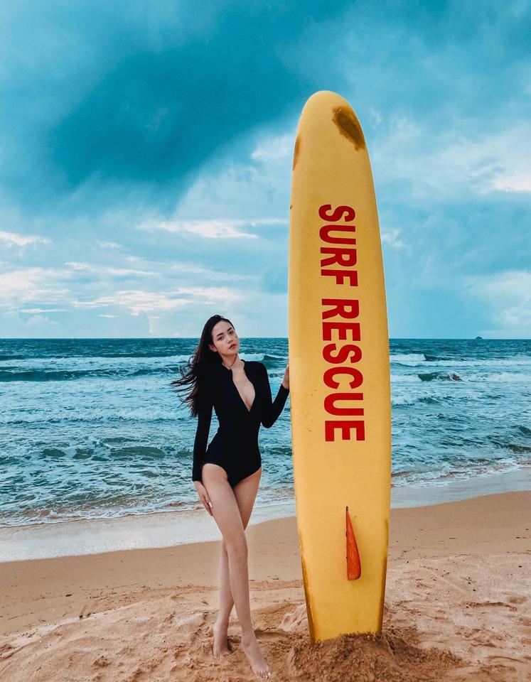 Body kéo khoá quần tam giác-duoc-ban-tai-Lạc Bikini