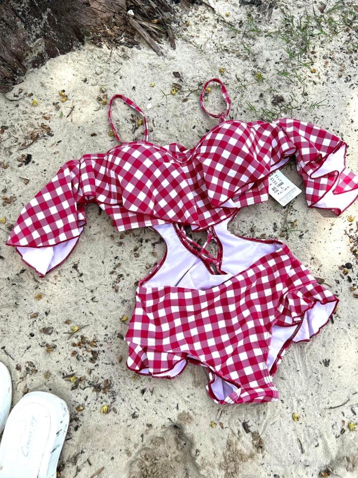 Bikini caro QCCC - M-duoc-ban-tai-Lạc Bikini