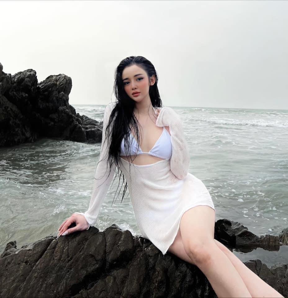 Set hai mảnh + váy lưới dài tay QCCC-duoc-ban-tai-Lạc Bikini
