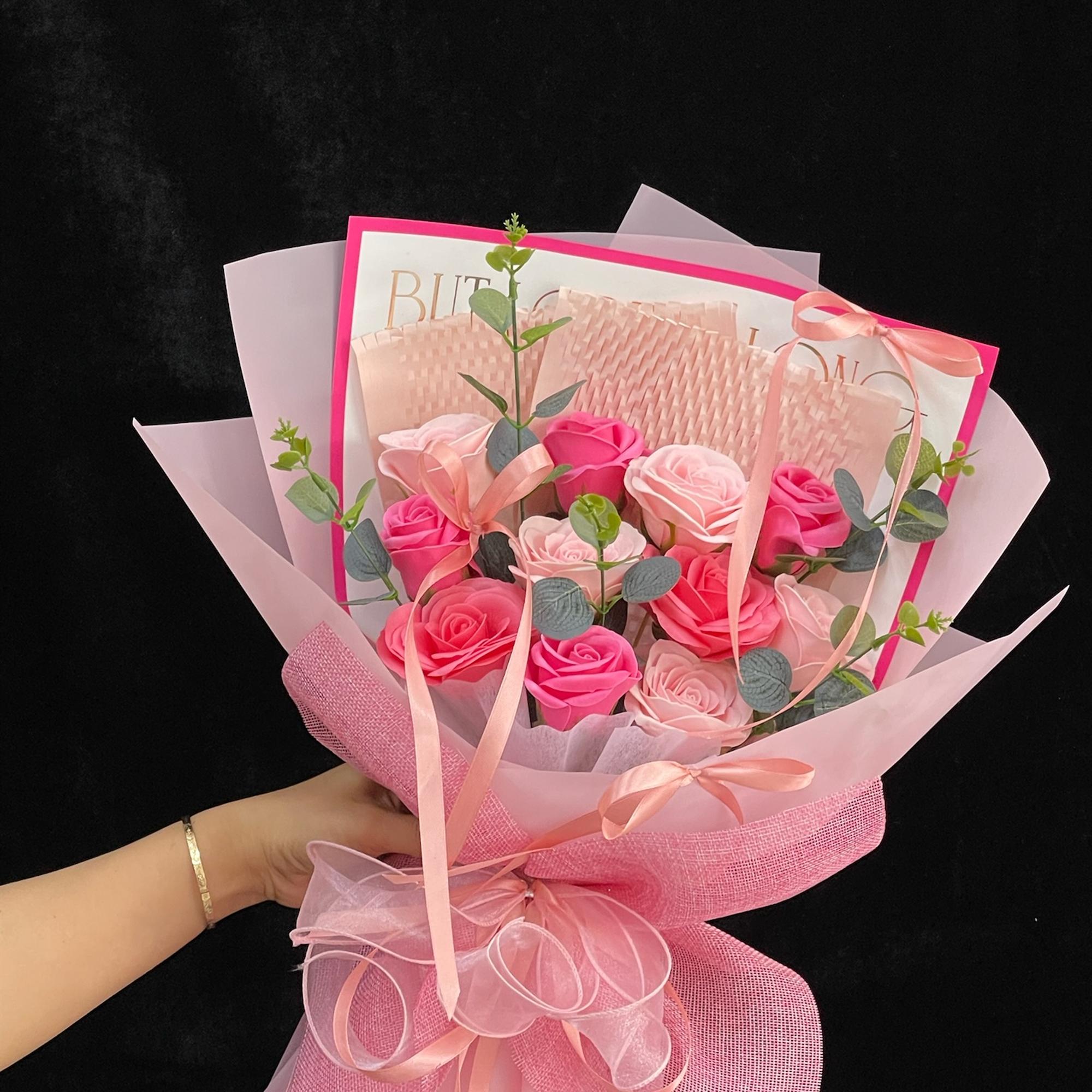 hoa mix hồng-duoc-ban-tai-Tiệm Hoa Ulie quận 12 HCM