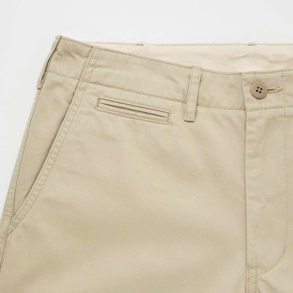 Quần kaki Uniqlo-duoc-ban-tai-Annie Store