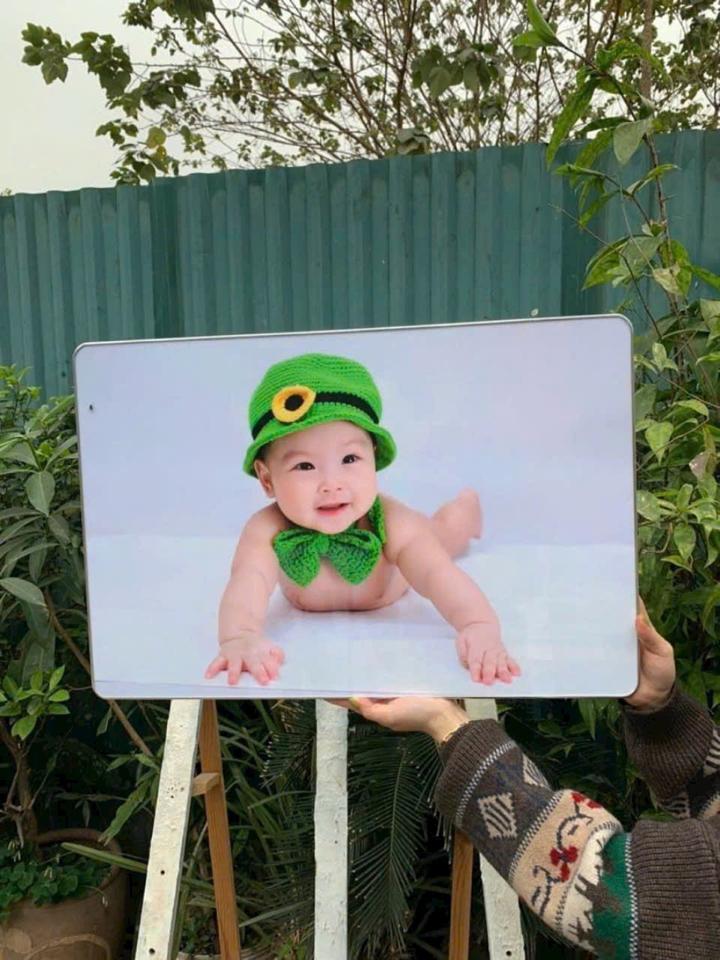 Khung Ảnh Tràn Viền Kèm In Ảnh-duoc-ban-tai-Thanh Tuấn Shop