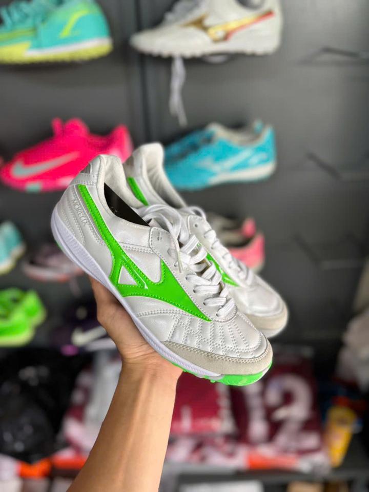 Giày Đá Bóng Mizuno Morelia Sala Japan Trắng Vạch Xanh Lá-duoc-ban-tai-US SPORT CẦN THƠ
