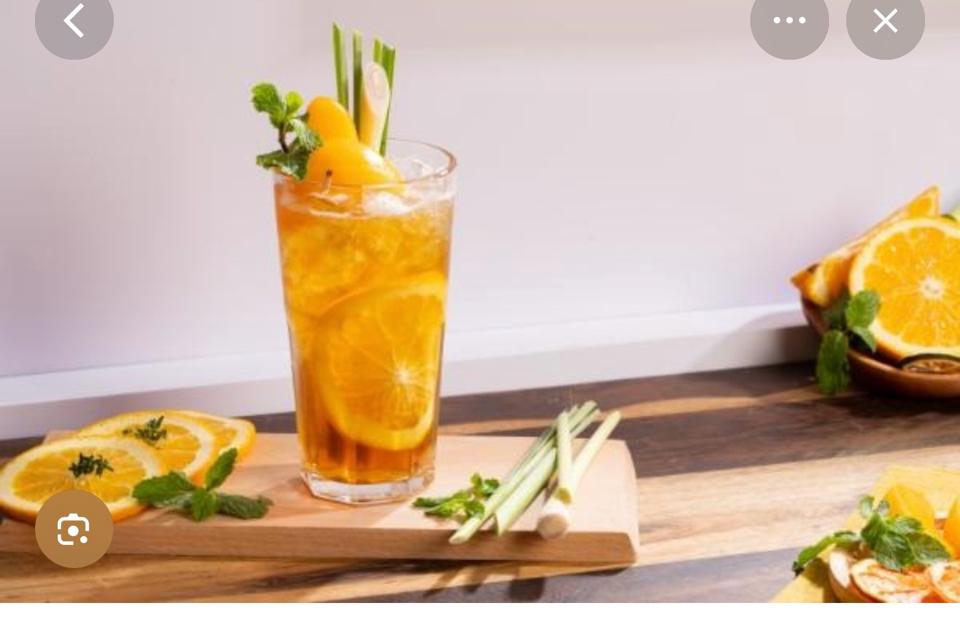 Trà Đào Cam Sả-duoc-ban-tai-Ngọc Bích Coffee