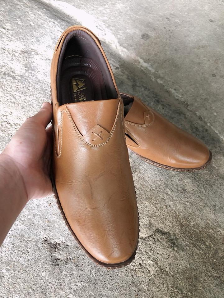 Giày cỏ nam mã 10-duoc-ban-tai-Hiệu Giày Thành Đạt