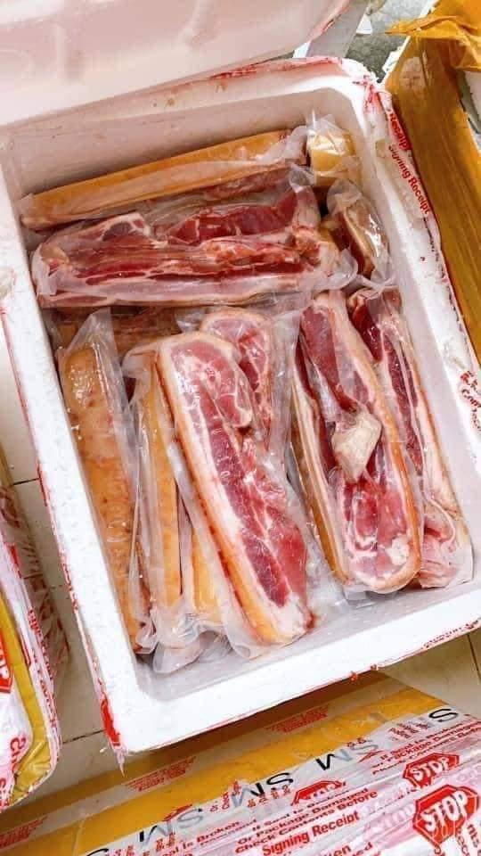 Ba chỉ heo rừng-duoc-ban-tai-18Food Sóc Trăng
MST: 8799870271-001