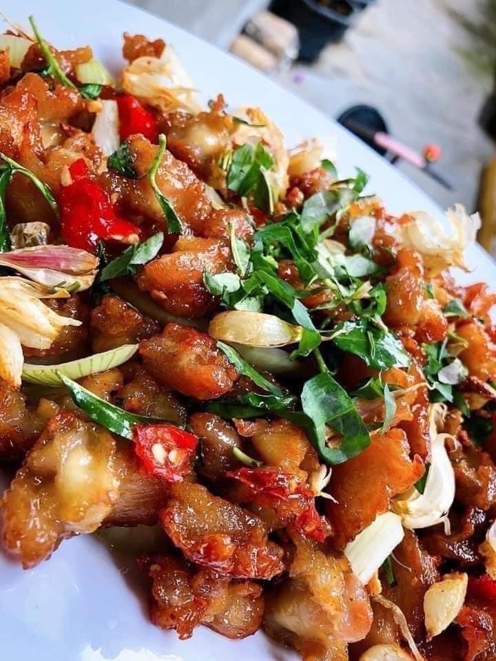 Sụn gà sốt bơ cay-duoc-ban-tai-Hoa Cau Quán