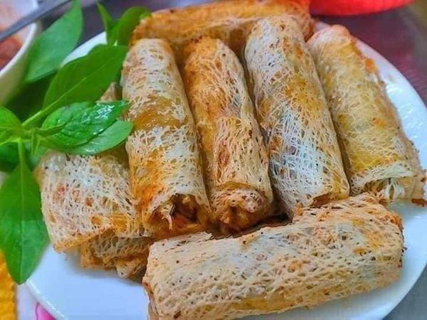 Nem rế hải sản ngon-duoc-ban-tai-BẾP NHÀ TRANG