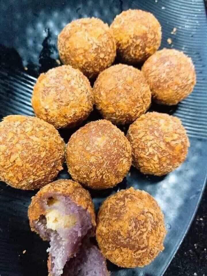 Khoai môn lệ phố-duoc-ban-tai-BẾP NHÀ TRANG