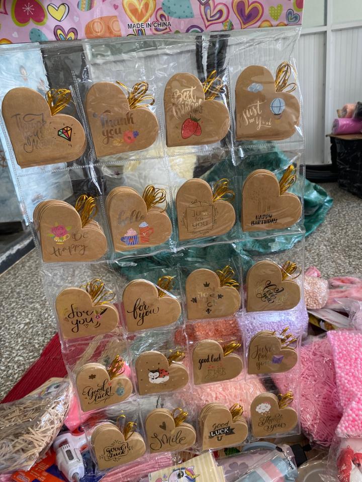 Thiệp hình trái tim/chữ nhật-duoc-ban-tai-PITY SHOP