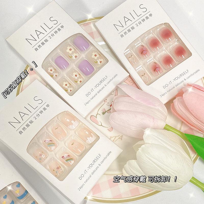 Bộ móng Nails-duoc-ban-tai-PITY SHOP