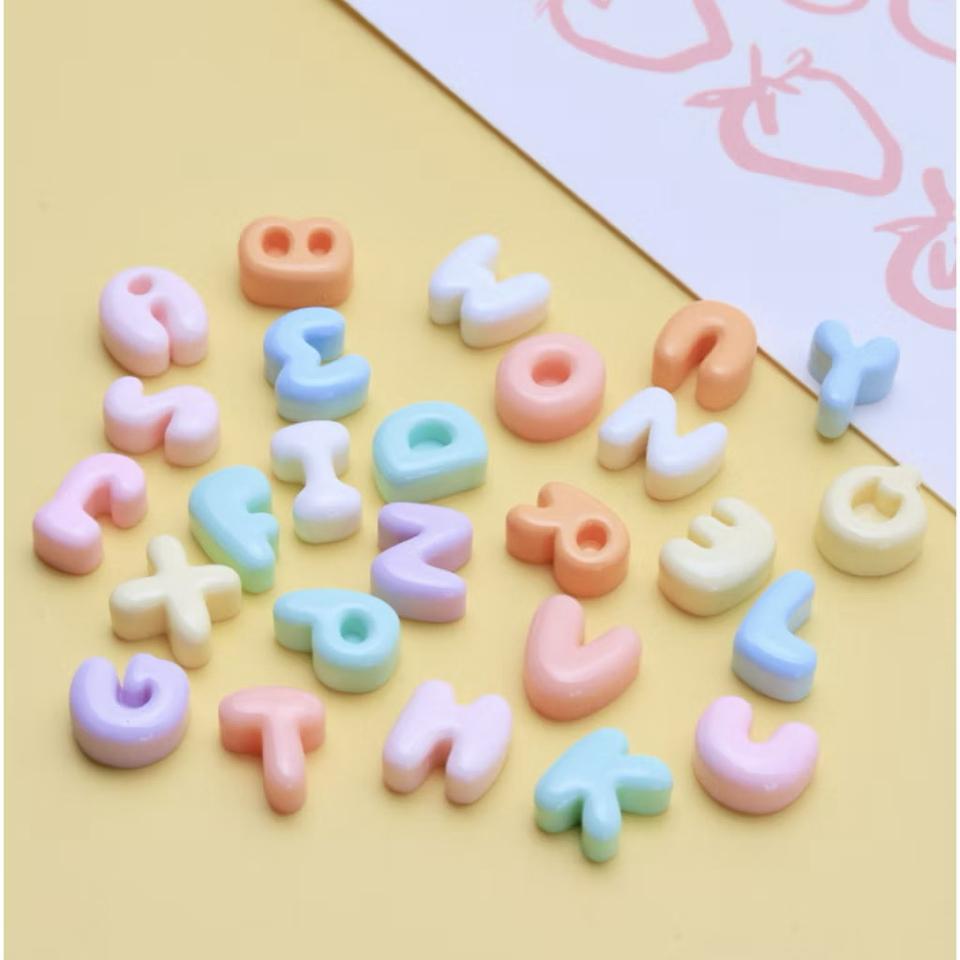 Charm chữ-duoc-ban-tai-PITY SHOP