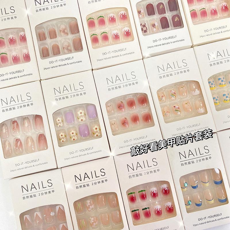 Bộ móng Nails-duoc-ban-tai-PITY SHOP