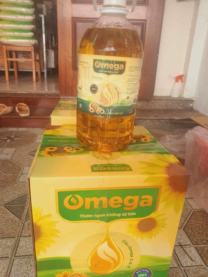 Dầu ăn Omega 4,5 lít-duoc-ban-tai-Nhà Cung Cấp Thực Phẩm HT FOOD