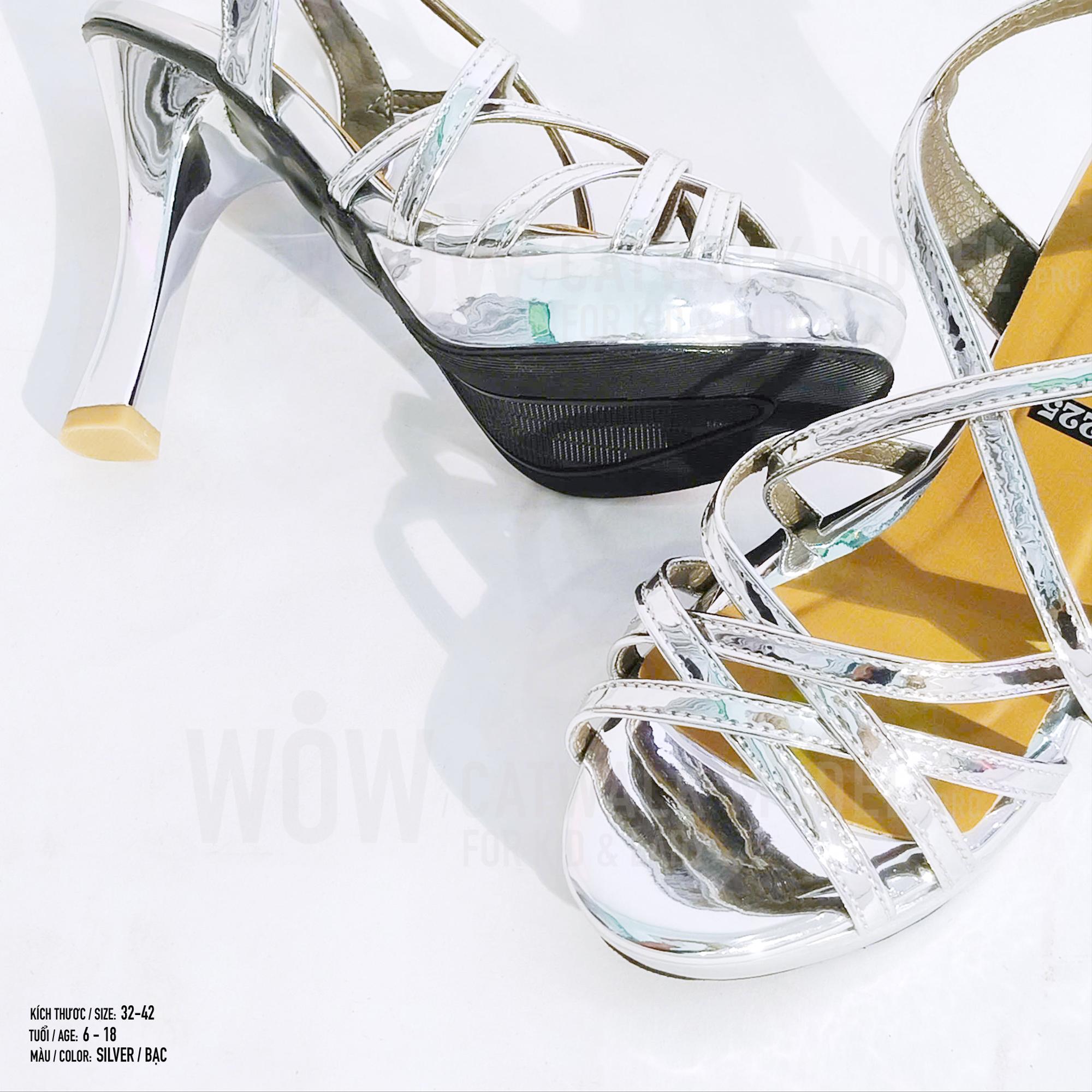 Giày Catwalk trẻ em - người lớn-duoc-ban-tai-WOW KID TRAINING