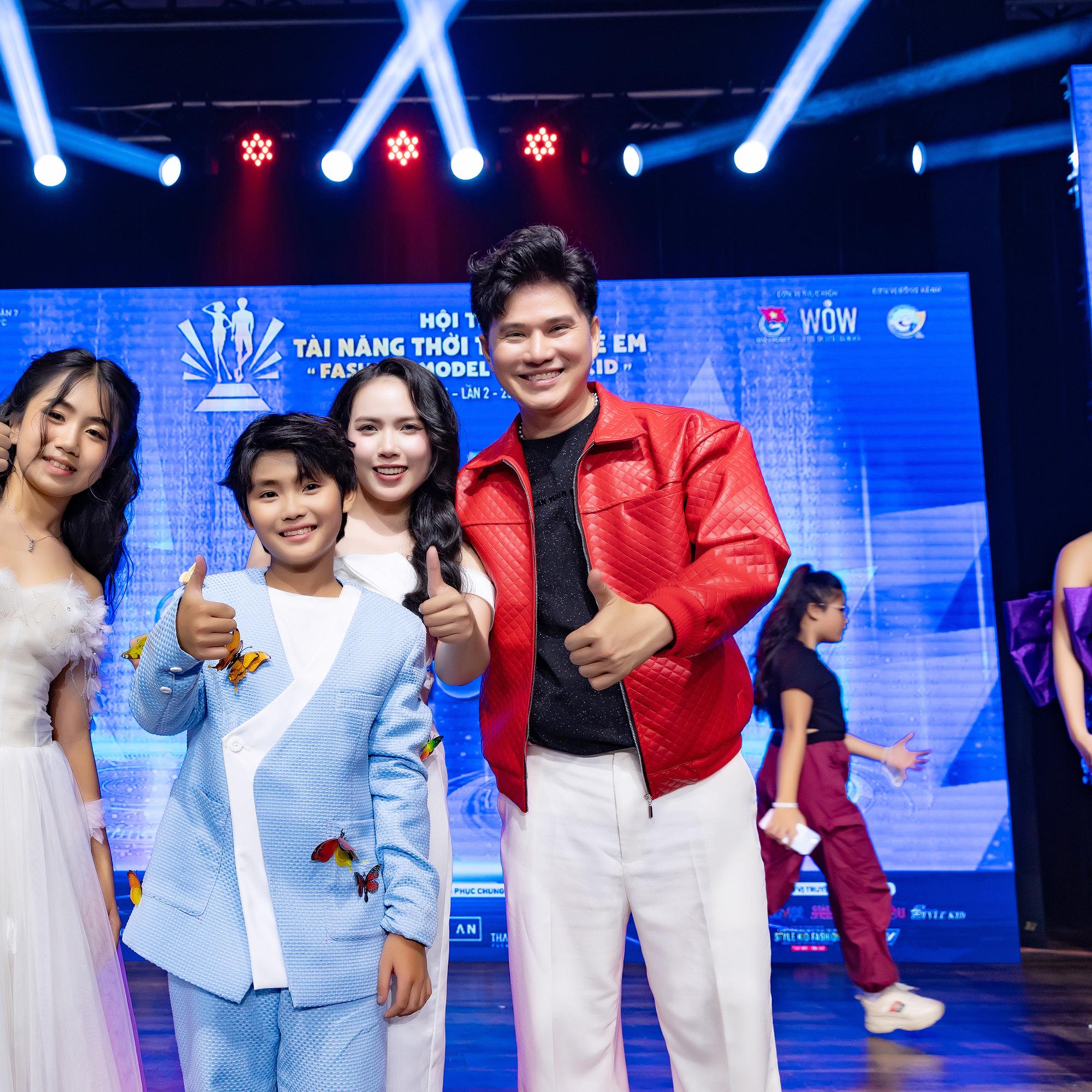 Khoá học Mc Kid - Update cuối tuần-duoc-ban-tai-WOW KID TRAINING