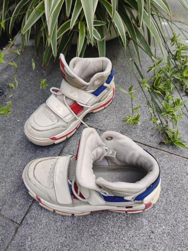 Giày thể thao FILA hàng hiệu size 36-duoc-ban-tai-WOW KID TRAINING