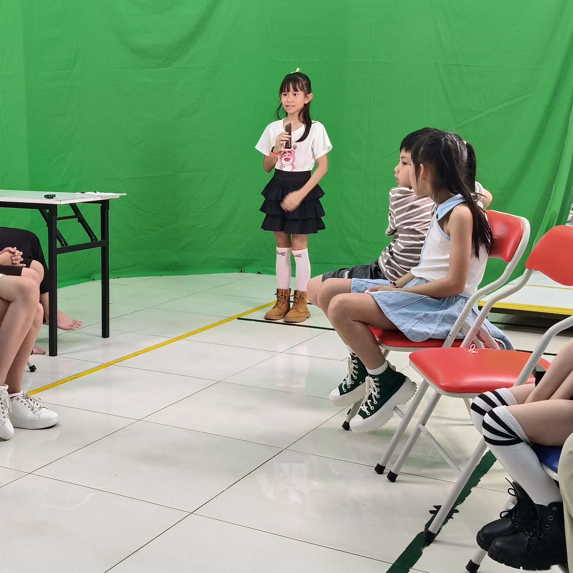 Khoá học Mc Kid - Cơ Bản Hè chỉ từ -duoc-ban-tai-WOW KID TRAINING