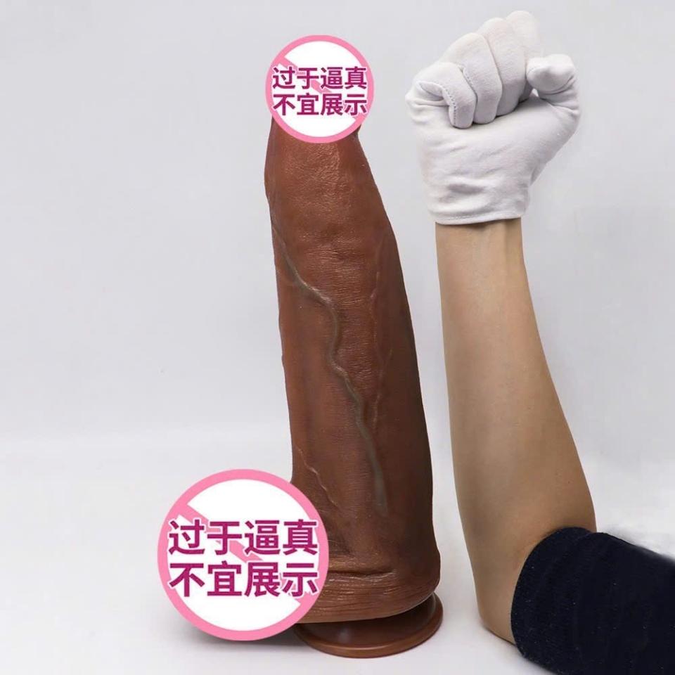 Dương vật siêu khủng 34cm-duoc-ban-tai-Văn Liêm Popper