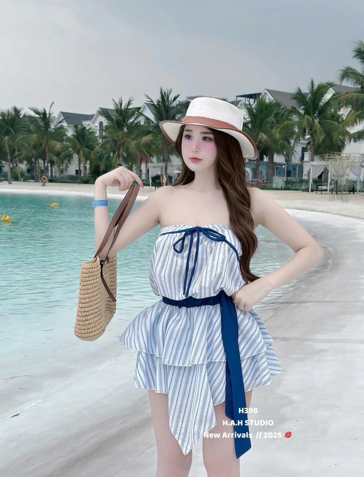 Váy xanh buộc nơ-duoc-ban-tai-Ngọc Trinh Store
