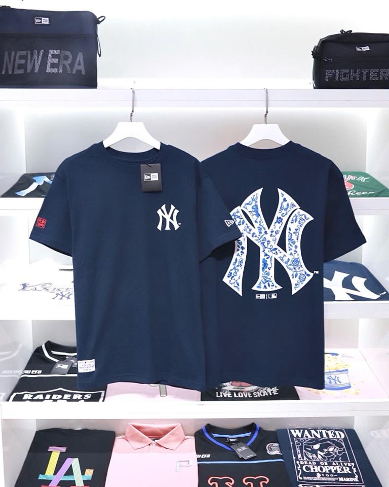 Tee New Era NY Yankees Graphic-duoc-ban-tai-Casual Culture