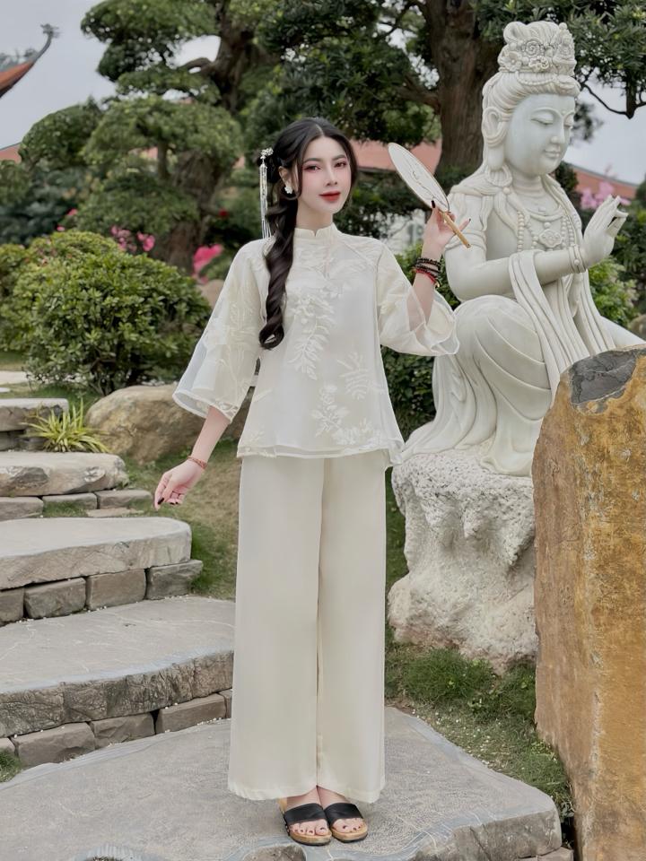Vạn Hoa-duoc-ban-tai-Tiệm M&Y- Tâm An Lành- Pháp phục thiết kế, may đo riêng