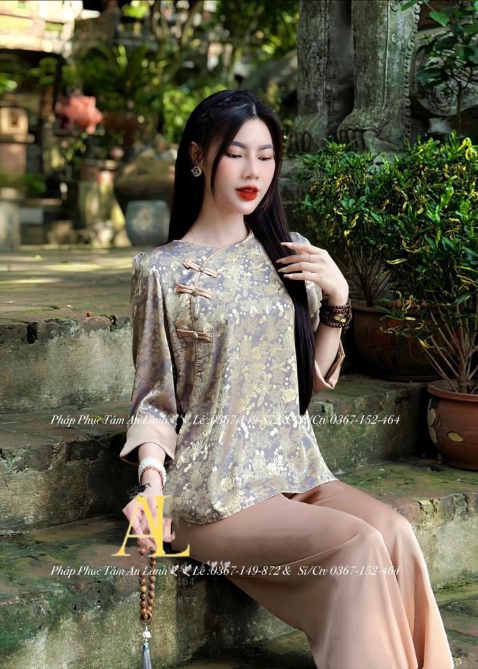 Gấm Tằm cổ Tròn nơ✔️-duoc-ban-tai-Tiệm M&Y- Tâm An Lành- Pháp phục thiết kế, may đo riêng
