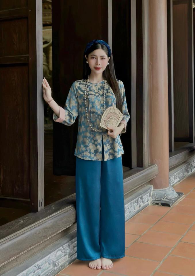 Tơ tằm Vạt hò hoa cúc -duoc-ban-tai-Tiệm M&Y- Tâm An Lành- Pháp phục thiết kế, may đo riêng
