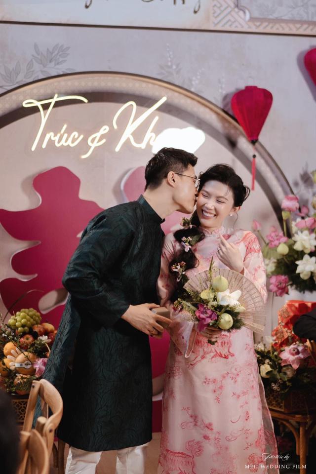 Áo Dài Kỳ Lân Hồng cao cấp-duoc-ban-tai-Tiệm M&Y- Tâm An Lành- Pháp phục thiết kế, may đo riêng
