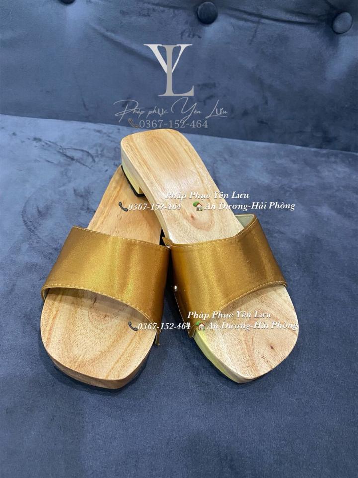 Guốc mộc 3p-duoc-ban-tai-Tiệm M&Y- Tâm An Lành- Pháp phục thiết kế, may đo riêng