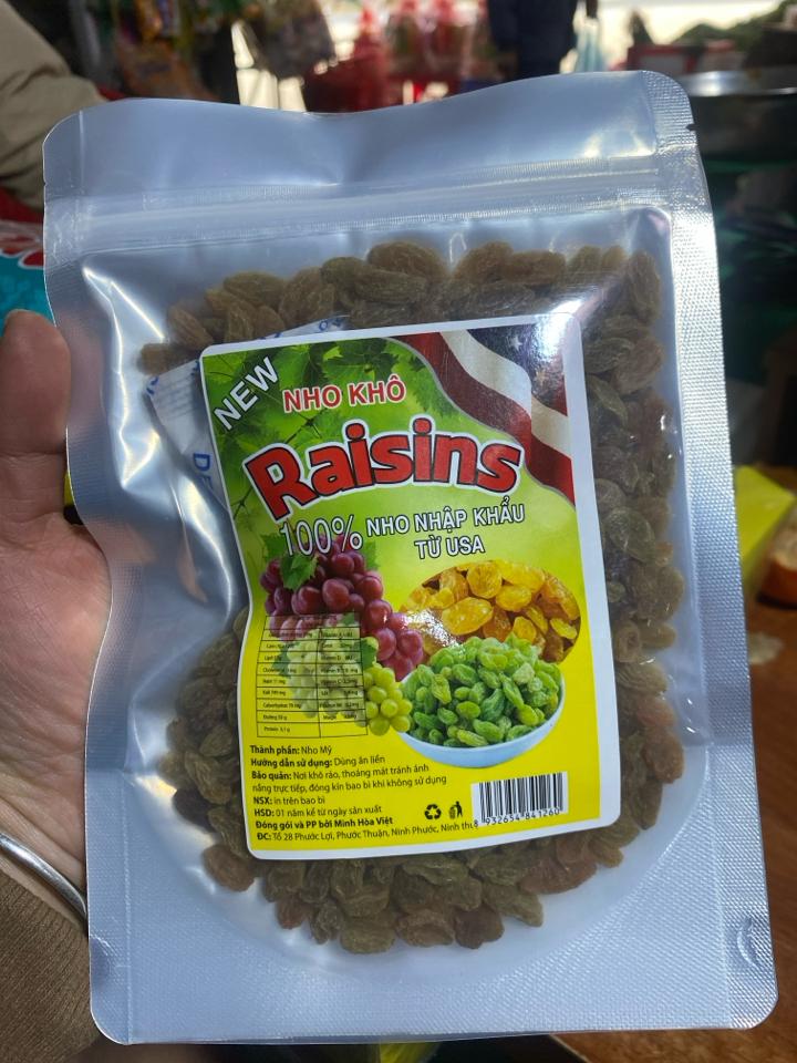 Raisins-duoc-ban-tai-Tạp Hoá Cô Mến