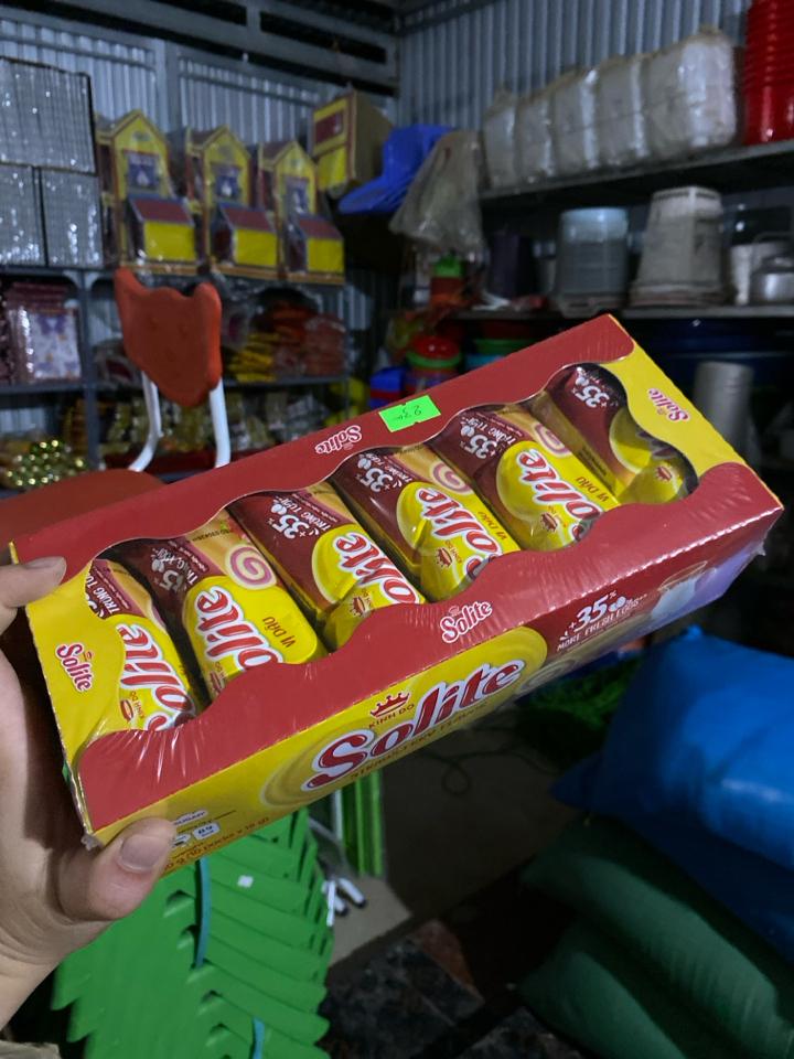 Bánh solite vị dâu 180g-duoc-ban-tai-Tạp Hoá Cô Mến