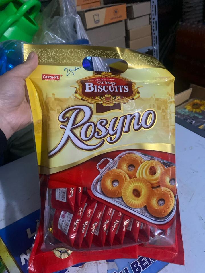 Bánh Rosyno-duoc-ban-tai-Tạp Hoá Cô Mến