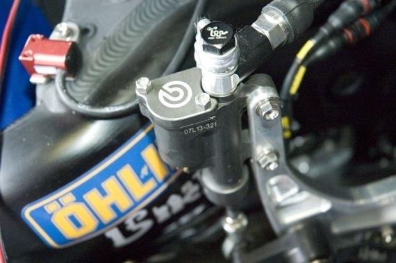 XA2C610-duoc-ban-tai-HD RACING TOYS