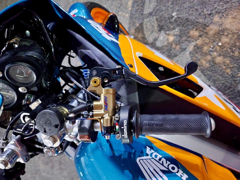 Cùm thắng Nissin Billet 17x18 WSBK-duoc-ban-tai-KENEIAN PARTS