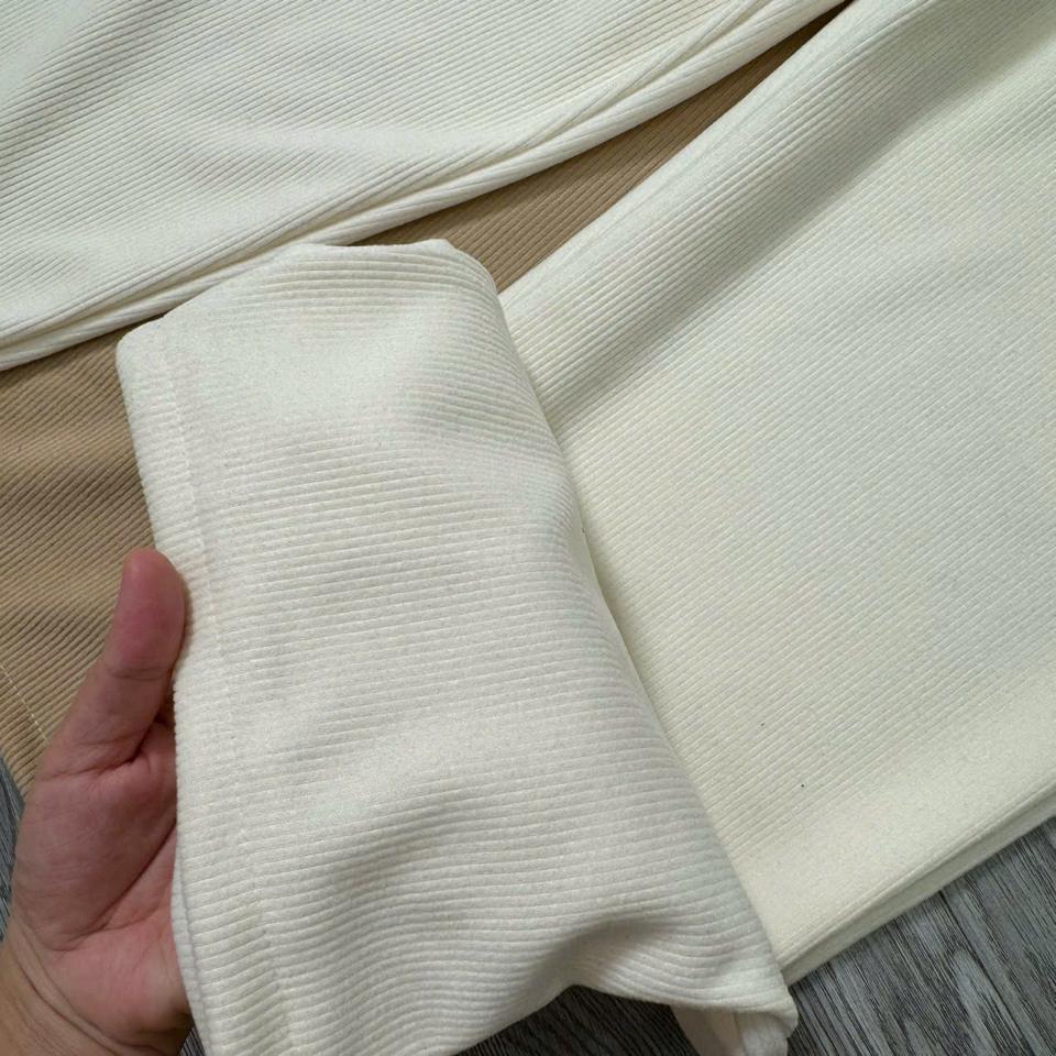 Quần suông nỉ tăm đai xích -duoc-ban-tai-ANN Unisex