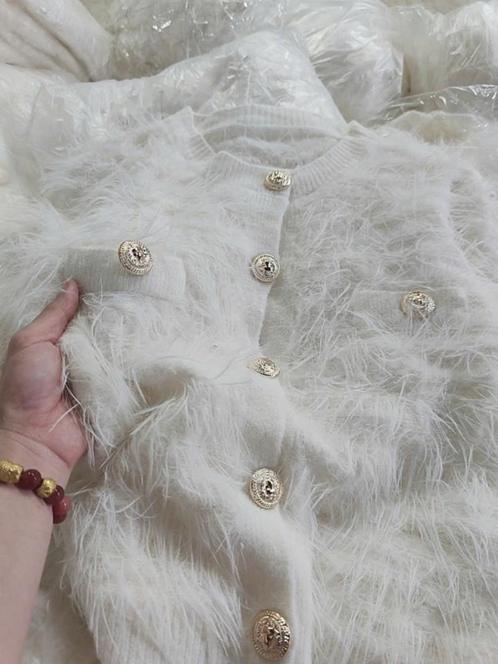Khoác cdg len lông trắng-duoc-ban-tai-ANN Unisex