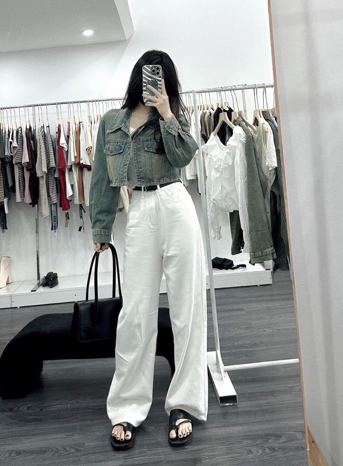 Jean suông trắng đen-duoc-ban-tai-ANN Unisex