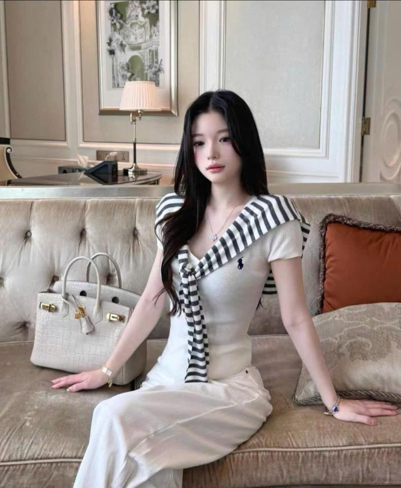 Body len ngựa kèm khăn-duoc-ban-tai-ANN Unisex