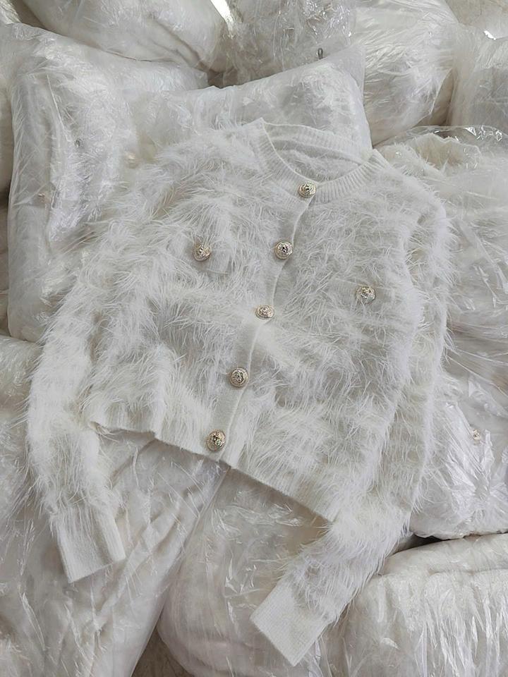 Khoác cdg len lông trắng-duoc-ban-tai-ANN Unisex