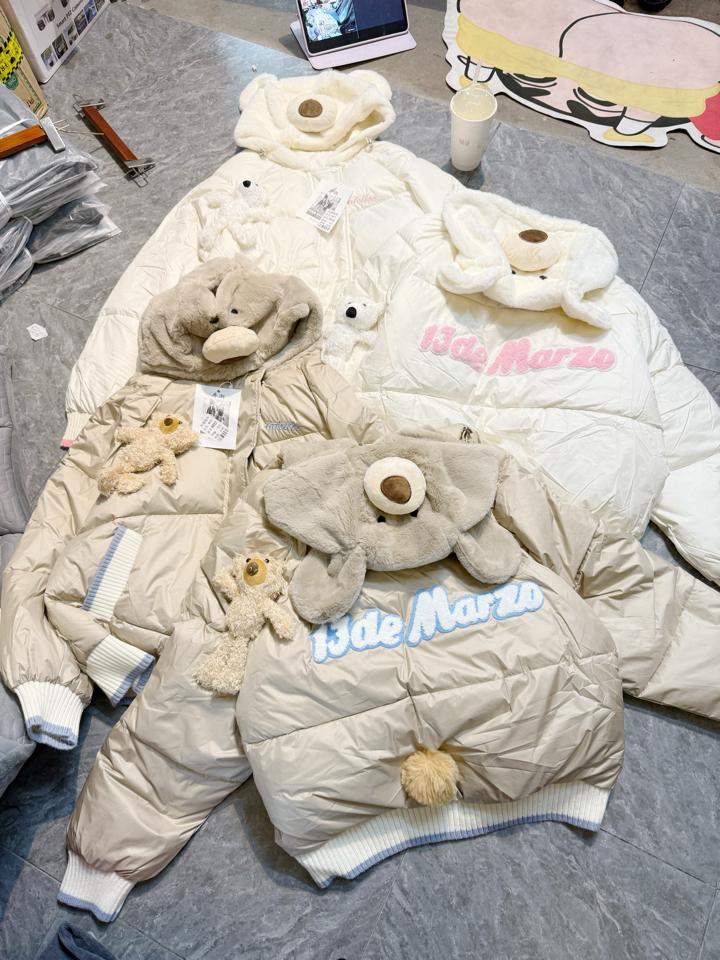 Áo phao gấu demazo-duoc-ban-tai-ANN Unisex