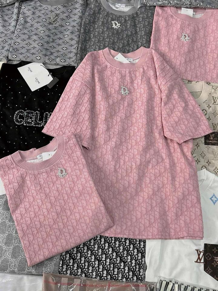 Phông lv hồng vân nổi-duoc-ban-tai-ANN Unisex