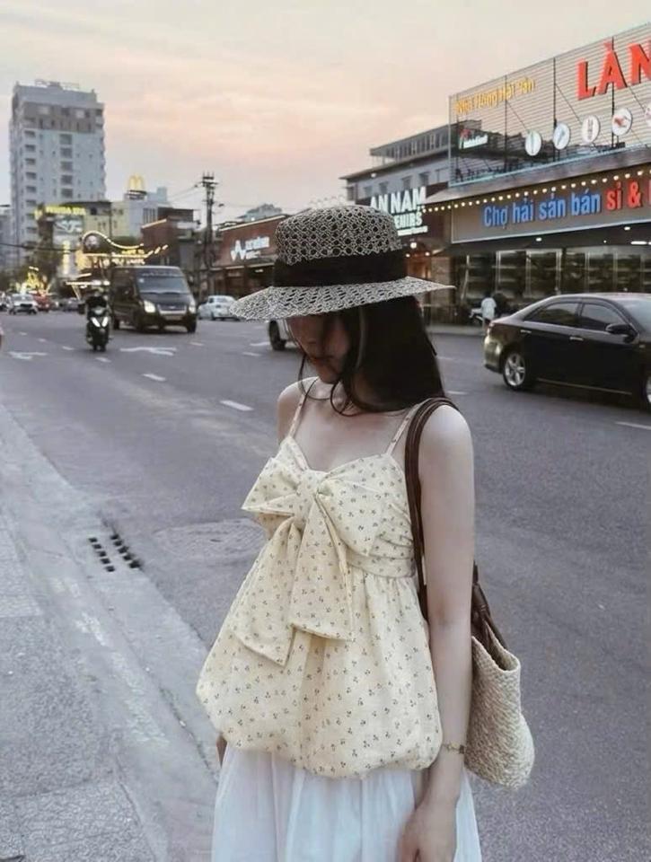  2s buộc nơ hoa nhí-duoc-ban-tai-ANN BASIC