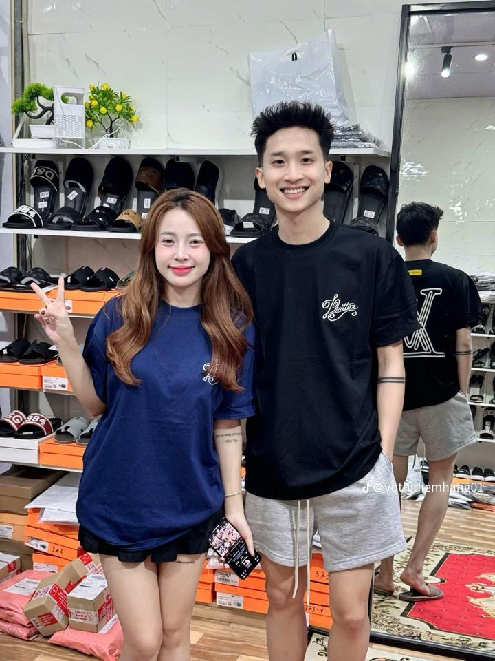 Phông lv thêu-duoc-ban-tai-ANN Unisex