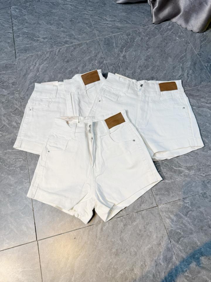 Đùi jean ôm-duoc-ban-tai-ANN BASIC