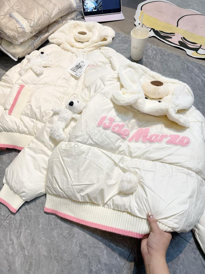 Áo phao gấu demazo-duoc-ban-tai-ANN Unisex