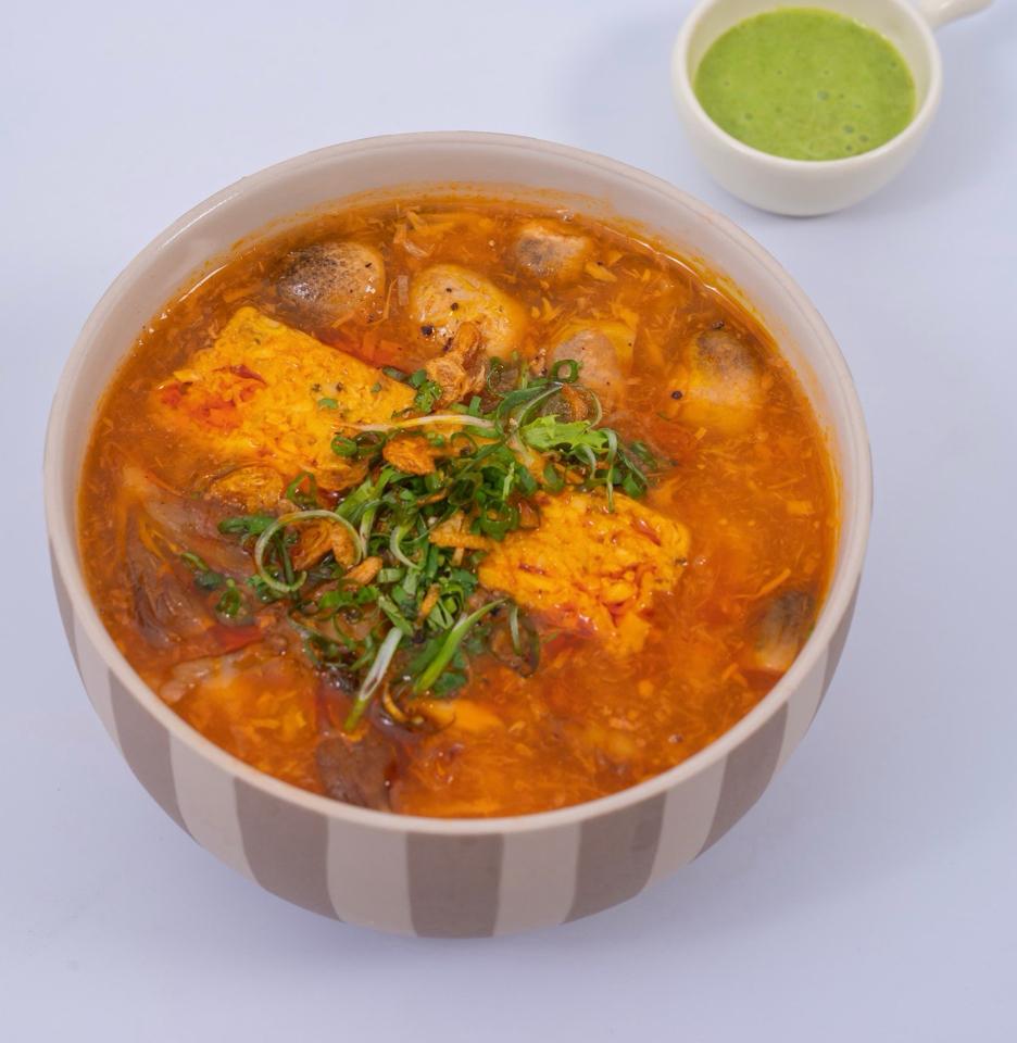Bánh canh -duoc-ban-tai-RICE ON RICE