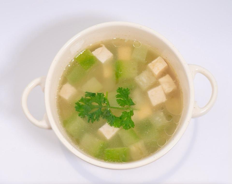 Tô canh bầu rong biển (seaweed gourd soup)-duoc-ban-tai-RICE ON RICE